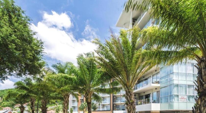 Chic Residences At Hotel