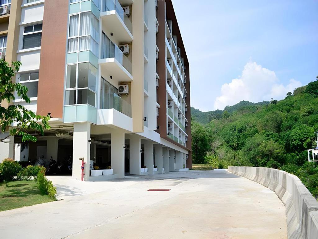Chic Residences At Hotel 3*